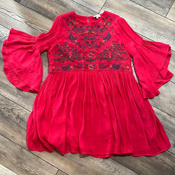 Umgee Dresses & Skirts - Umgee Embroidered Dress